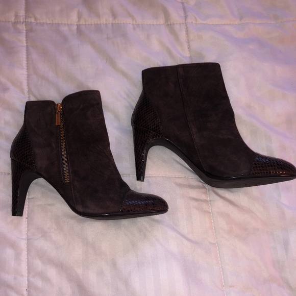 Shoes - Brown Scalish/Snake Skin Booties Women 7.5